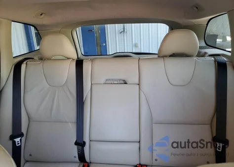 2010 Volvo Xc60 3.2 z USA, uszkodzony, nr VIN YV4960DZ5A2078534